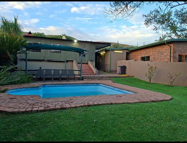 4 BEDROOM HOUSE FOR SALE IN MOUNTAIN VIEW